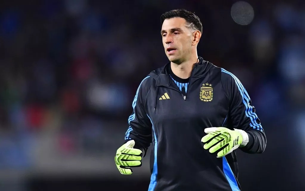 足球中超球队官宣签下韩国国脚