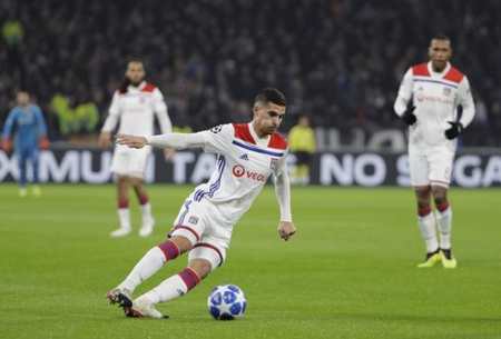 西甲第19轮：姆巴佩2射1传阿诺德助攻+伤退 皇马3-0毕巴距榜首1分