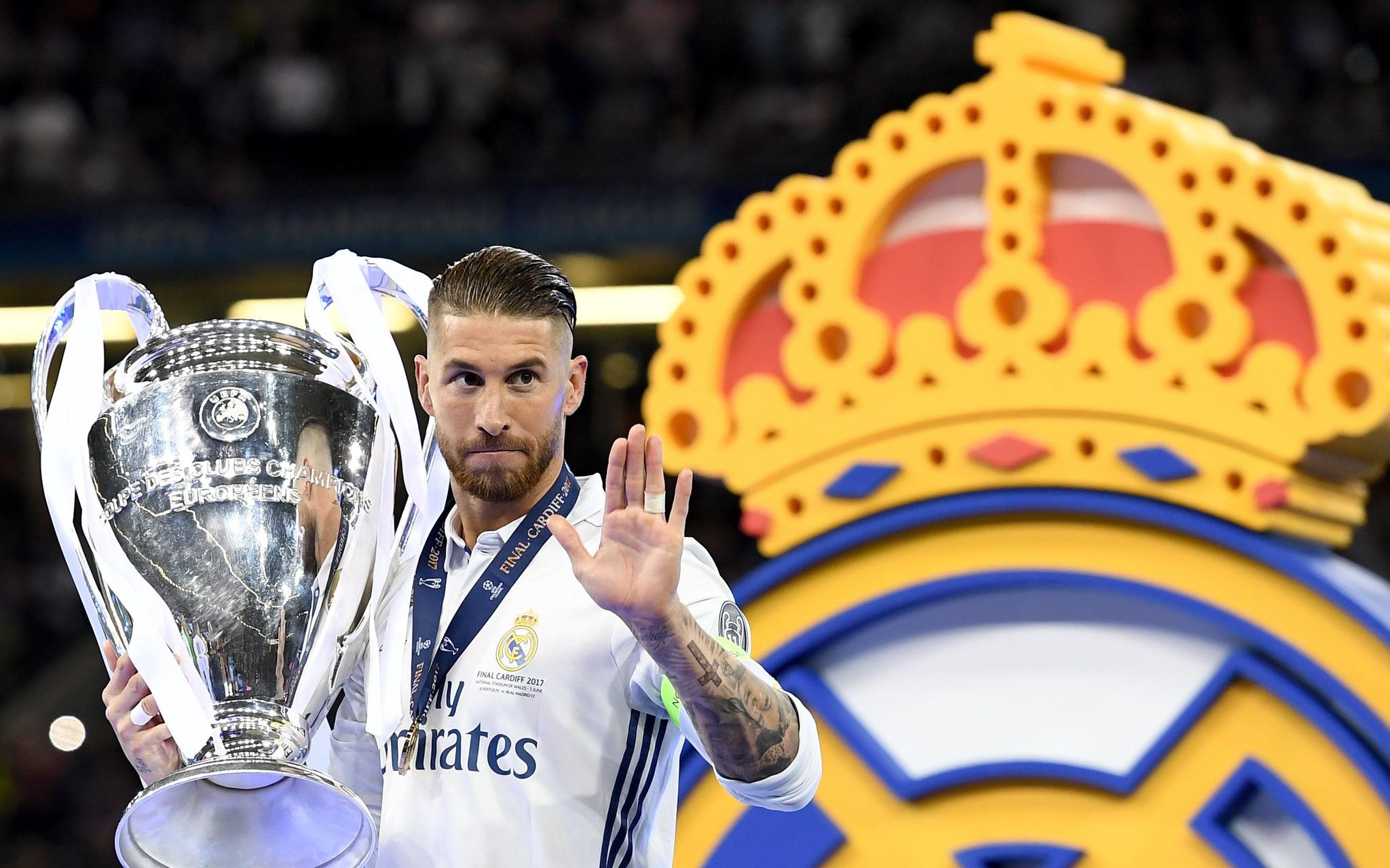 官方：桑德兰签下22岁门将罗埃夫斯，为其夏窗第8笔引援