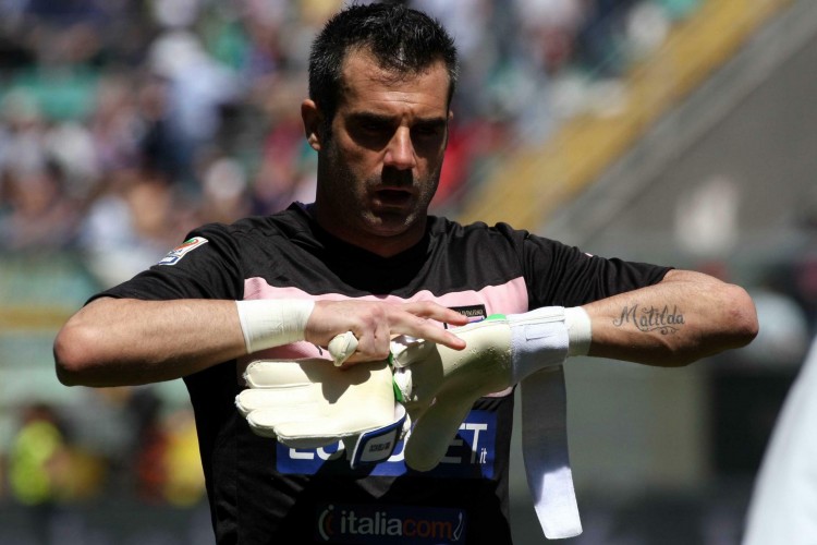 多特边锋个人秀燃炸全场