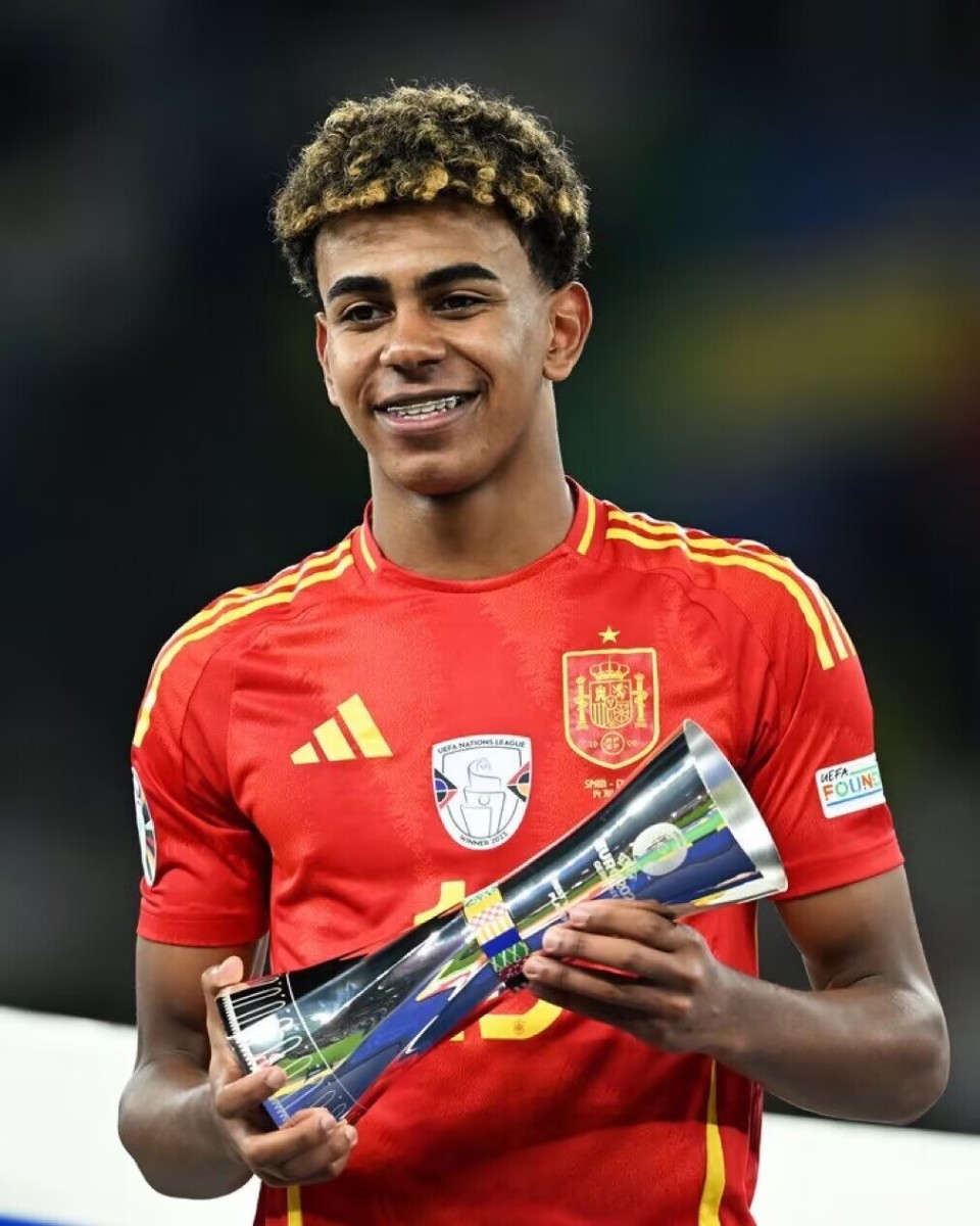 约基奇准三双，穆雷37+7力压福克斯，马刺奇兵7记三分射落掘金