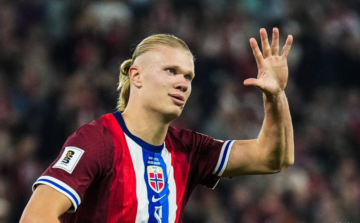 亚精英赛战报：陈威屡献神扑，海港0-0险平柔佛新山仍垫底