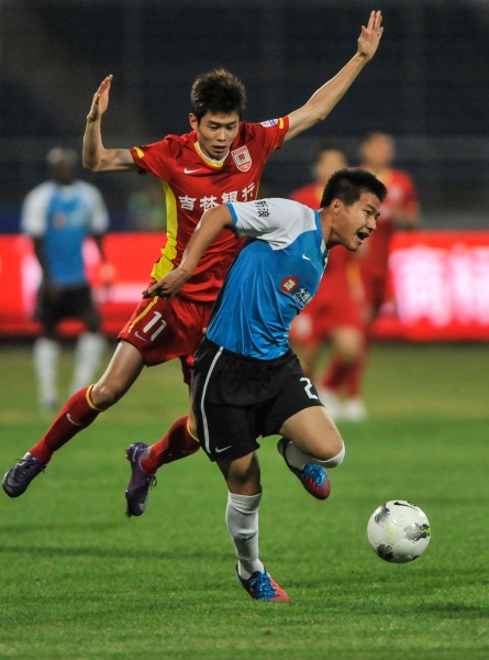 拉米罗：希望和球迷们携手走过低谷；吴少聪发烧需几天恢复