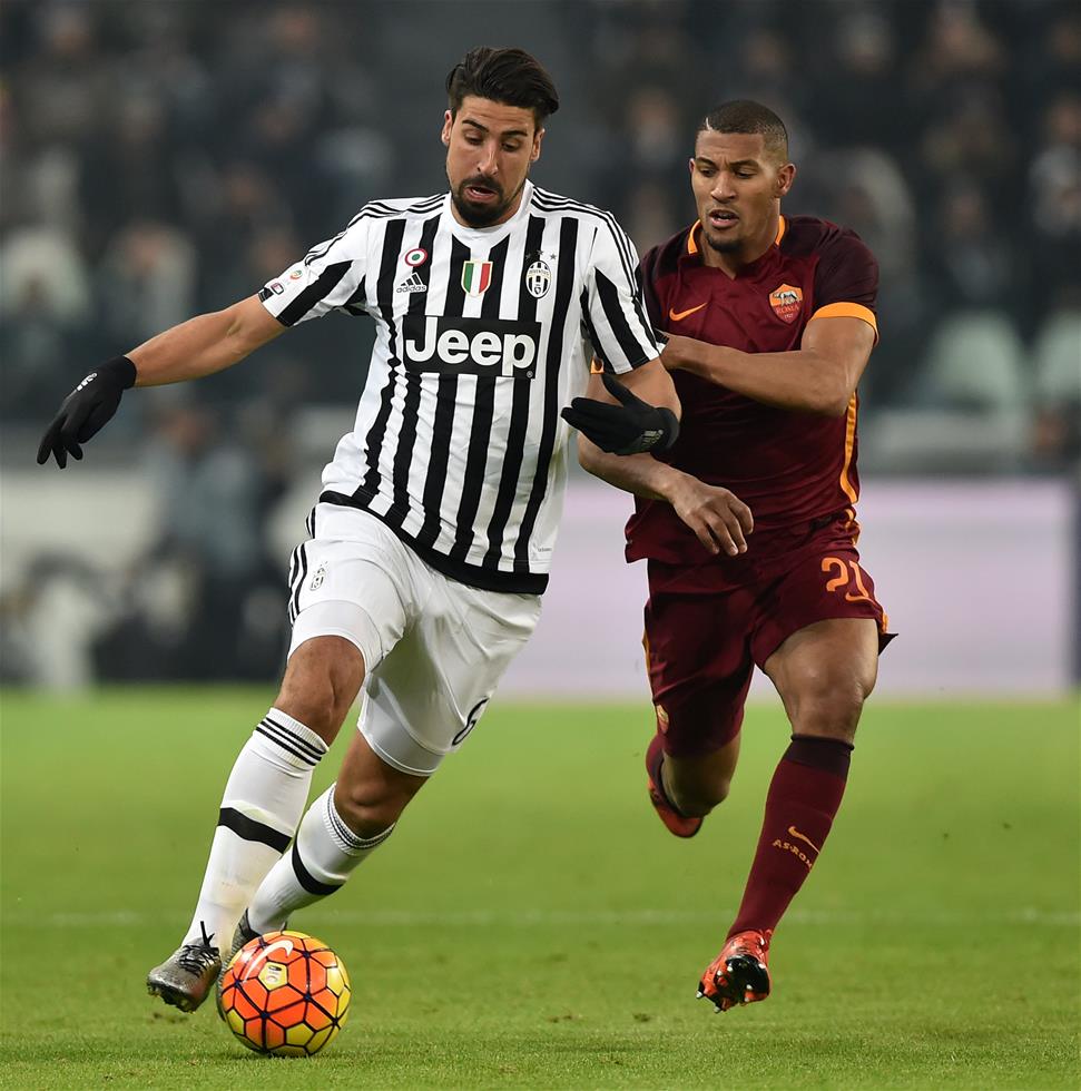 字母哥超强攻防两端统治比赛