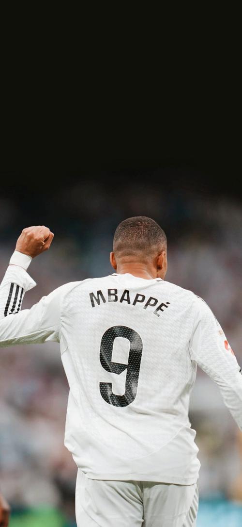 TA分析英格兰队小组赛形势：克罗地亚年龄大、加纳球员有威胁